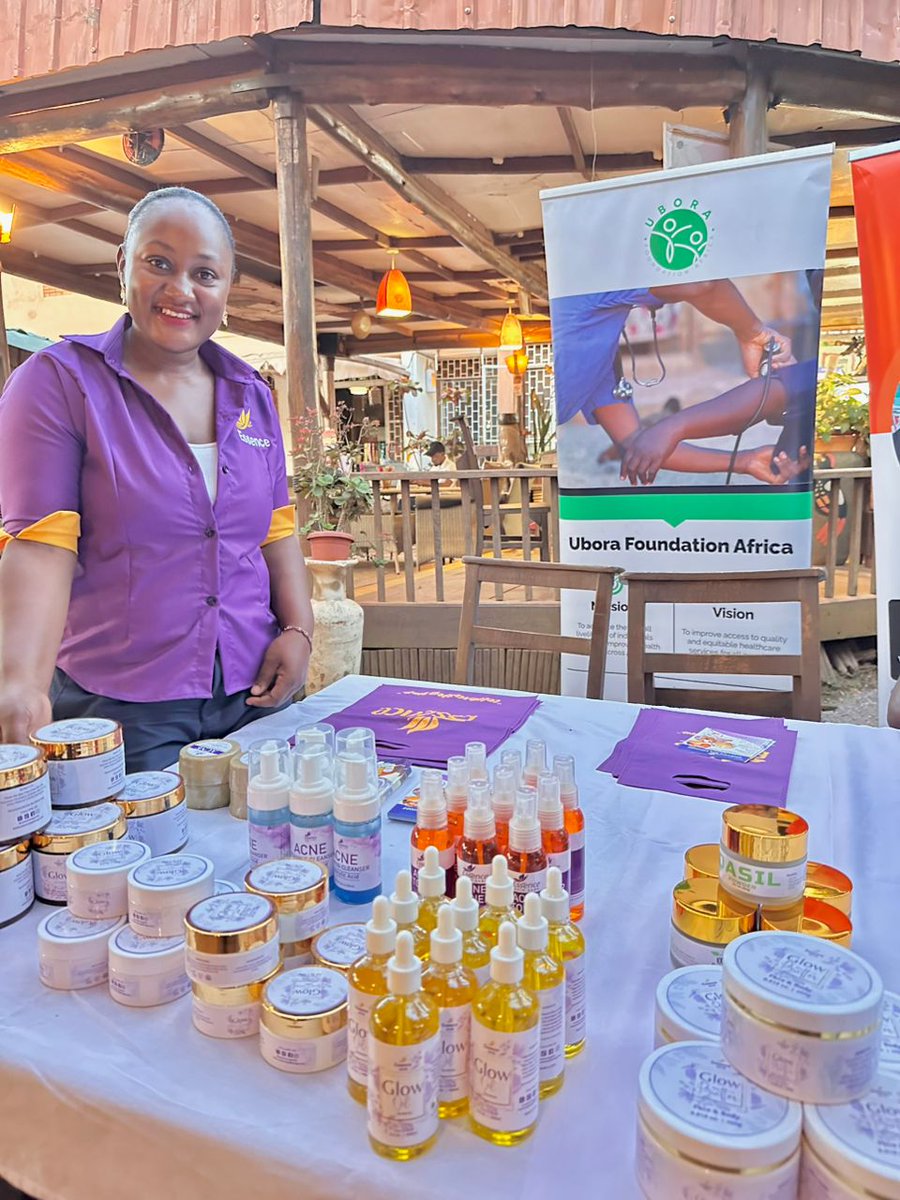 Organicsug_'s tweet photo. Thank you to the organizers and participants for making the night a success we’re honored to support such a great cause.

#EssenceOrganicsUG #EyeHealthAfrica #UboraFoundation #Collaborations https://t.co/69ovMc0KPZ