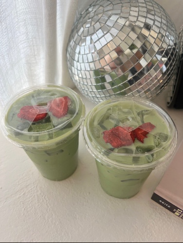 I just received Matcha from <a href="/FreeloaderSimp/">Freeloader</a> via Throne. Do it again!