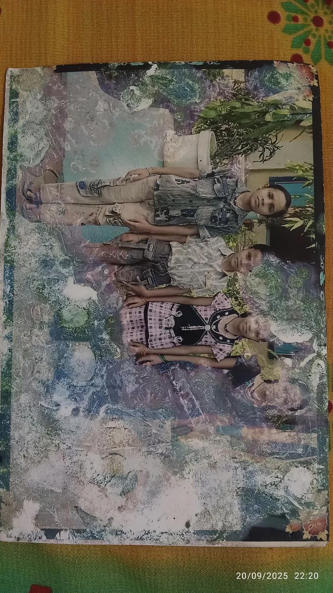 ShreyaYadav___'s tweet image. ☘️ Ai photo repair ☘️
🌱 Use Chat gpt not Google Gemini Ai 🌱
PROMT .
Please edit my old photo into 1080 x 1920 pixels, with an aesthetic and modern photography look, making it appear authentic and enhancing the colors.