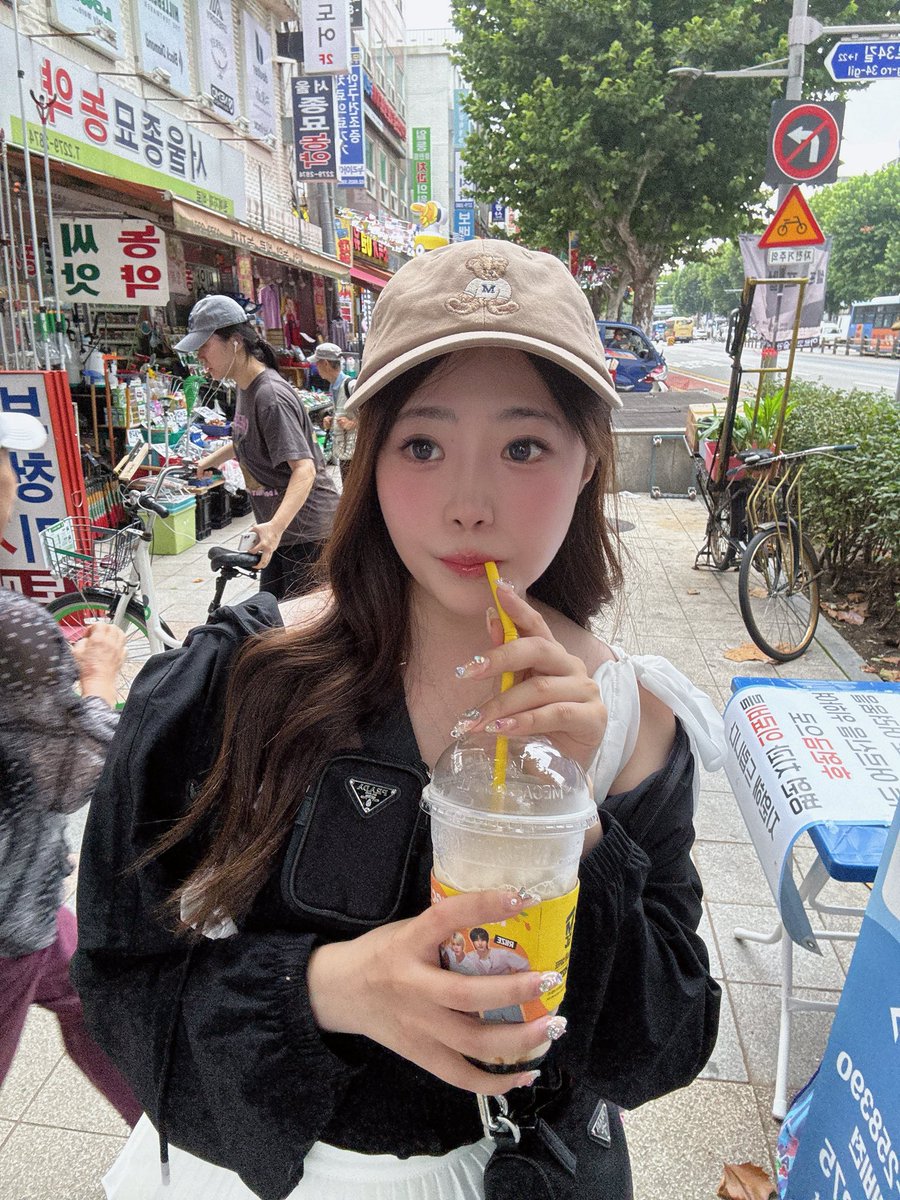 payayuki_'s tweet photo. 韓国いっぱい食べて飲んで楽しかったにゃー🐮🦐🐷🐙🇰🇷 https://t.co/hbhqK9mCQ3