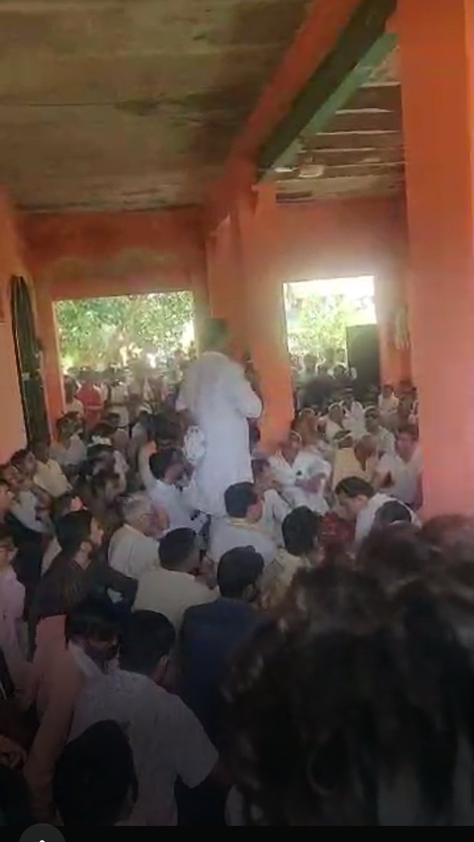 सिनसिनी गांव में सरदारी पंचायत कर रही है बहुत ही जल्दी फैसला आने वाला है #जनता_का_राजा_मनुदेव