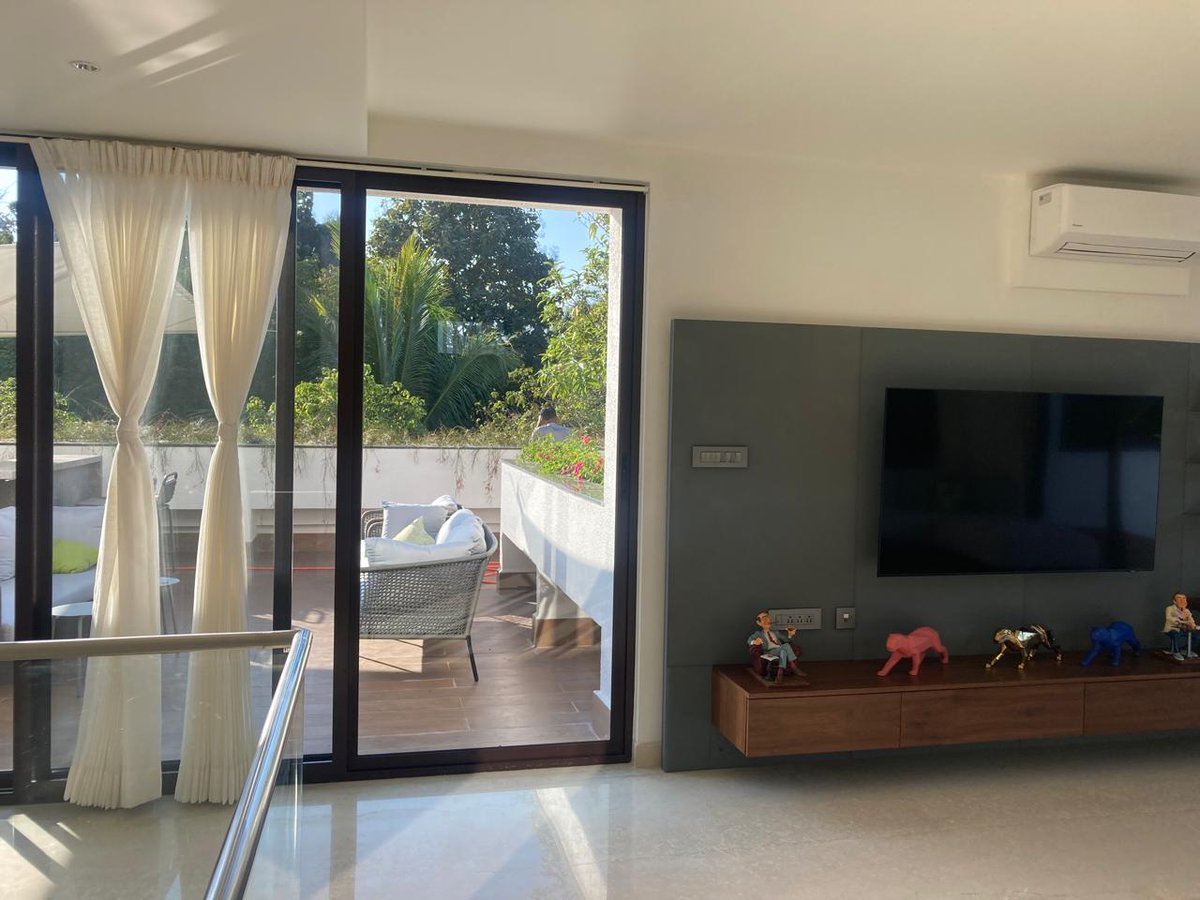 co_sahni's tweet image. Premium villas at Under the Sun, Devanahalli—spacious homes, modern design, world-class amenities, lush surroundings, and excellent connectivity near the airport.
#Devanahalli #LuxuryVillas #SpaciousHomes #ModernDesign #WorldClassAmenities #NearAirport SAHNICO.IN