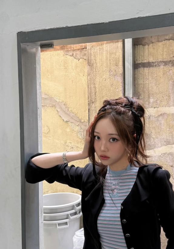 ringosalon's tweet photo. [링고의 물상 사주] 올데이프로젝트 영서
해월 신금, 새로운 틀을 돌파해 살아가는 생명력. +공부중인 별자리 얘기도 약간.
https://t.co/U8OfzgajIT

#영서
#이영서
#올데이프로젝트
#adp
#YOUNGSEO https://t.co/xE8eEw20Fp