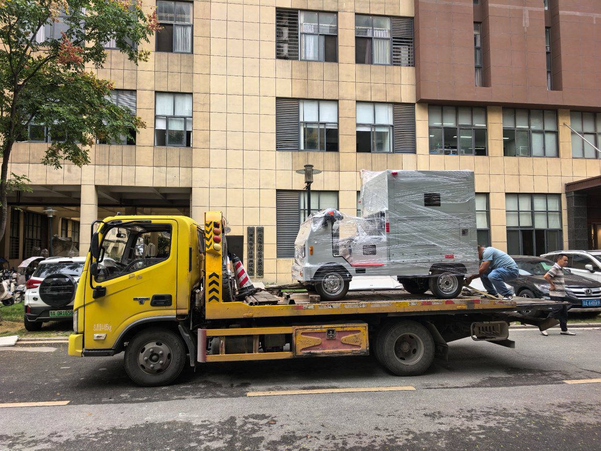 KDZDelectrical's tweet image. ⚡ Mobile UHV Test System by Wuhan Kaidi Zhengda Electric Co., Ltd
✅ For EMUs, subways &amp;amp; rail vehicles
✅ Portable, durable, 50kVA/100kVA options
✅ 100% reliable insulation testing
#UHV #RailTesting #HighVoltage #PowerTesting