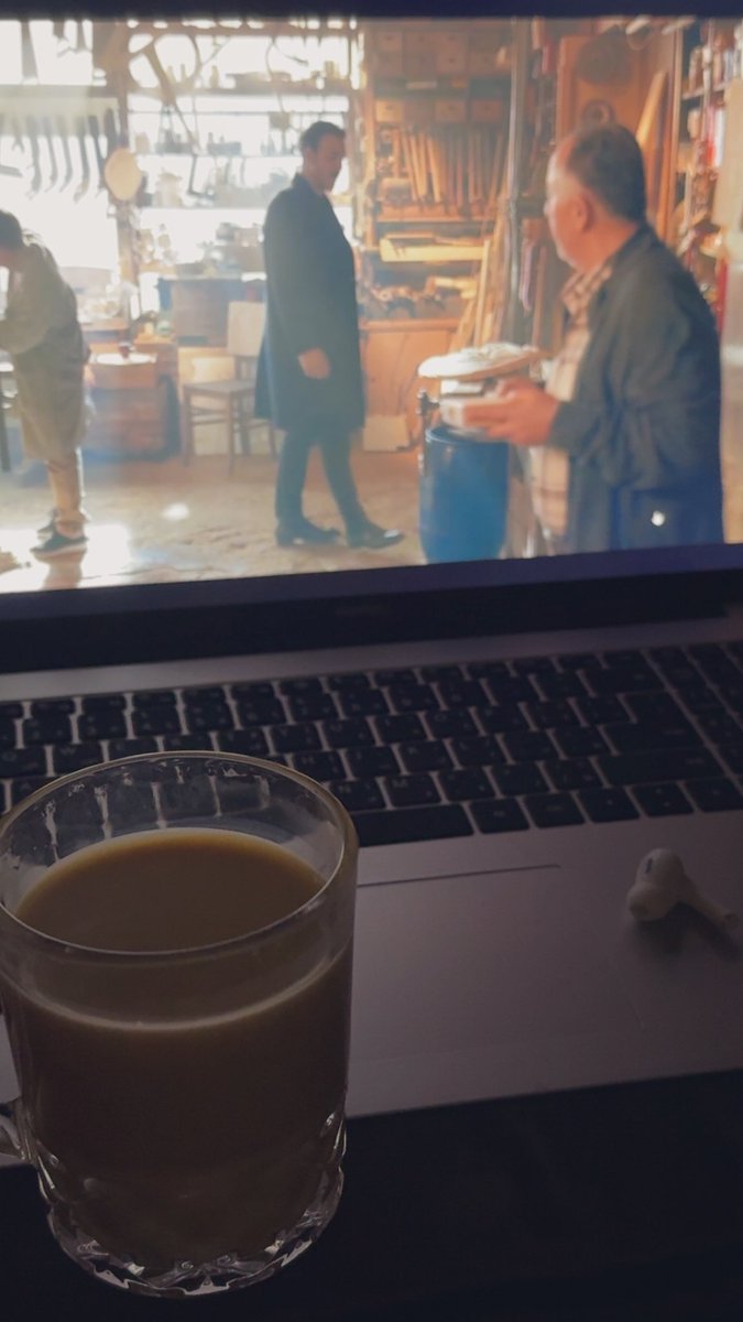 أحب هالوقت مررررررره ، لأنه هدوء وأقعد أتابع مسلسلي وأنا رايقه ✨