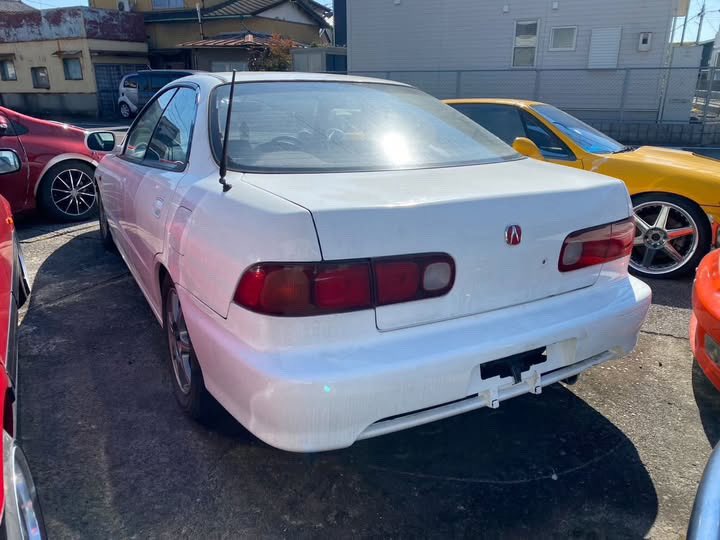 代理だけど知り合い限定で
B18C黒ヘッド
AT
ボンネットは白に塗り直して込み70ぐらい
丸目のDB欲しい方いたらでゆるぼっス