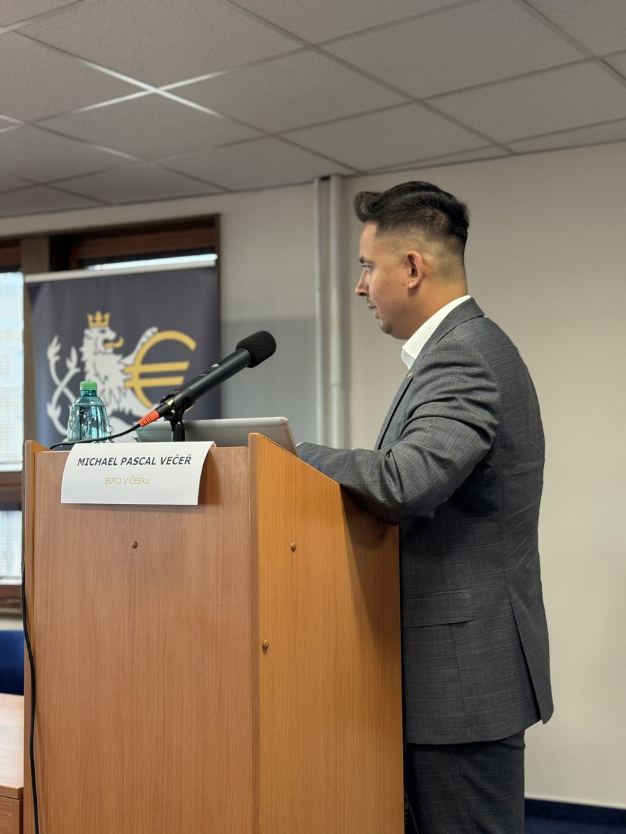 Michael Pascal Večeř 🇪🇺 🇨🇿 € tweet media