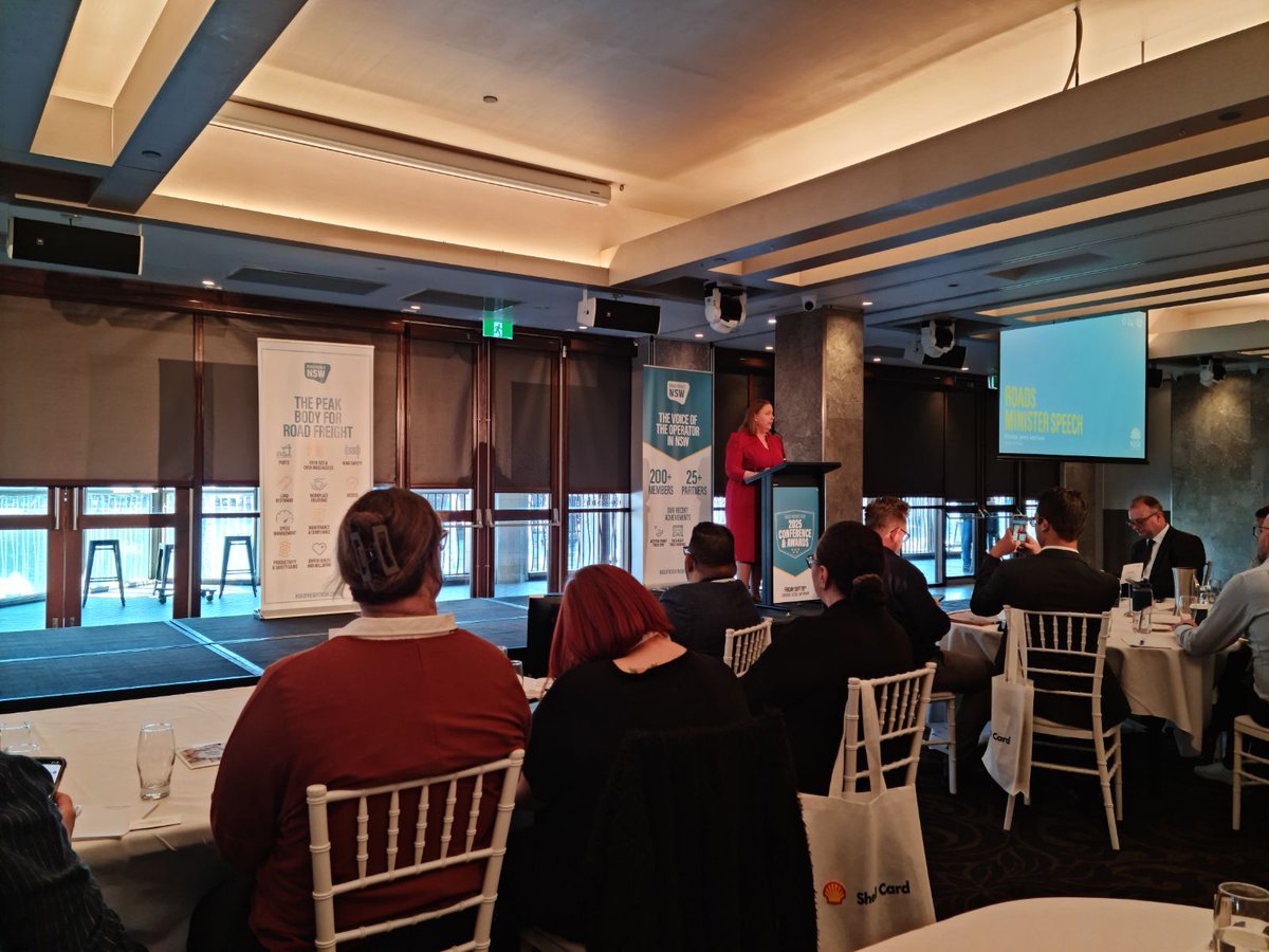IMPULSEwireless's tweet photo. @jennyaitchison is a familiar face at bus #transport events — great to also see her at @RoadFreightNSW  last week. Conferences like this highlight the shared challenges and perspectives of different road users we serve. #PTT #LTE #4G #5G #PTToC #radiocomms #telematics https://t.co/1t0WNGKCWk