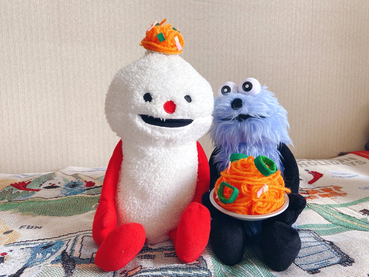 オラは スパゲッティ帽子ィ〜〜
僕はねえ 大盛スパゲッティ🍝！
一緒に食べようねっ

#パペットスンスン