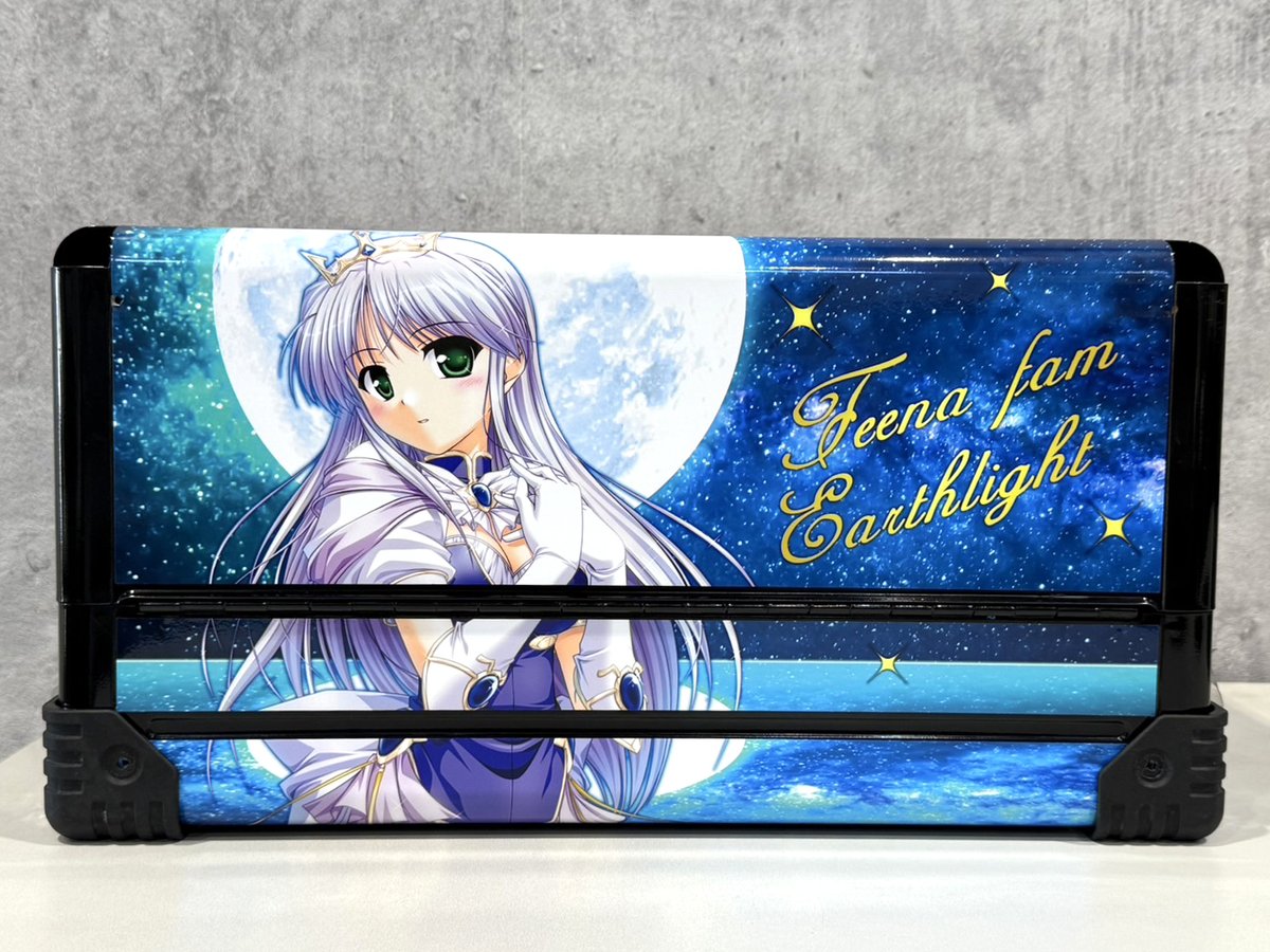 【お知らせ】   
じおくりえいとギャラリー更新！   
『夜明け前より瑠璃色な』仕様の工具箱！   

詳細はこちらから↓   
jio-c.net/gallery/359 

#夜明け前より瑠璃色な
#オーガスト 
#じおくりえいと