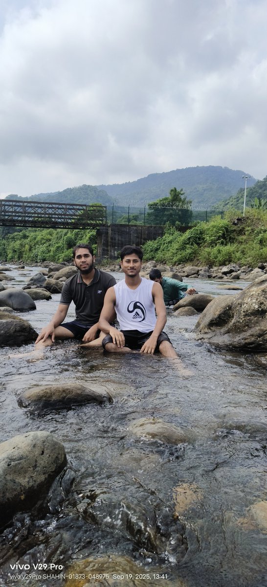 zuberdev's tweet image. Nature’s Beauty at Its Best
Today I had the chance to visit one of the most beautiful natural spots in our city – surrounded by hills and stones, where nature speaks its own language. The calm breeze, the green view, and the strength of the rocks reminded me how powerful yet peac