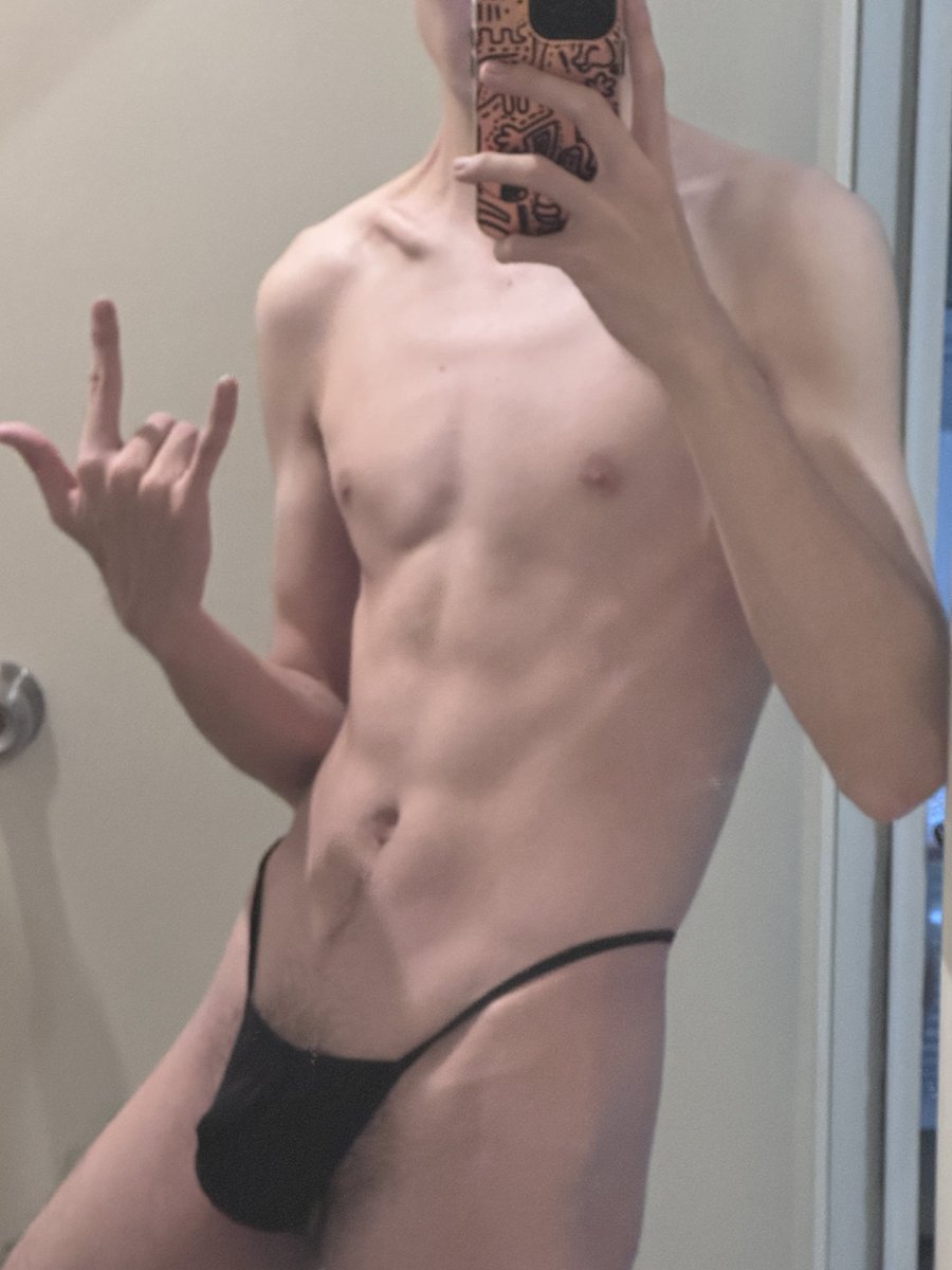 TJ 奶狗男大 tweet media