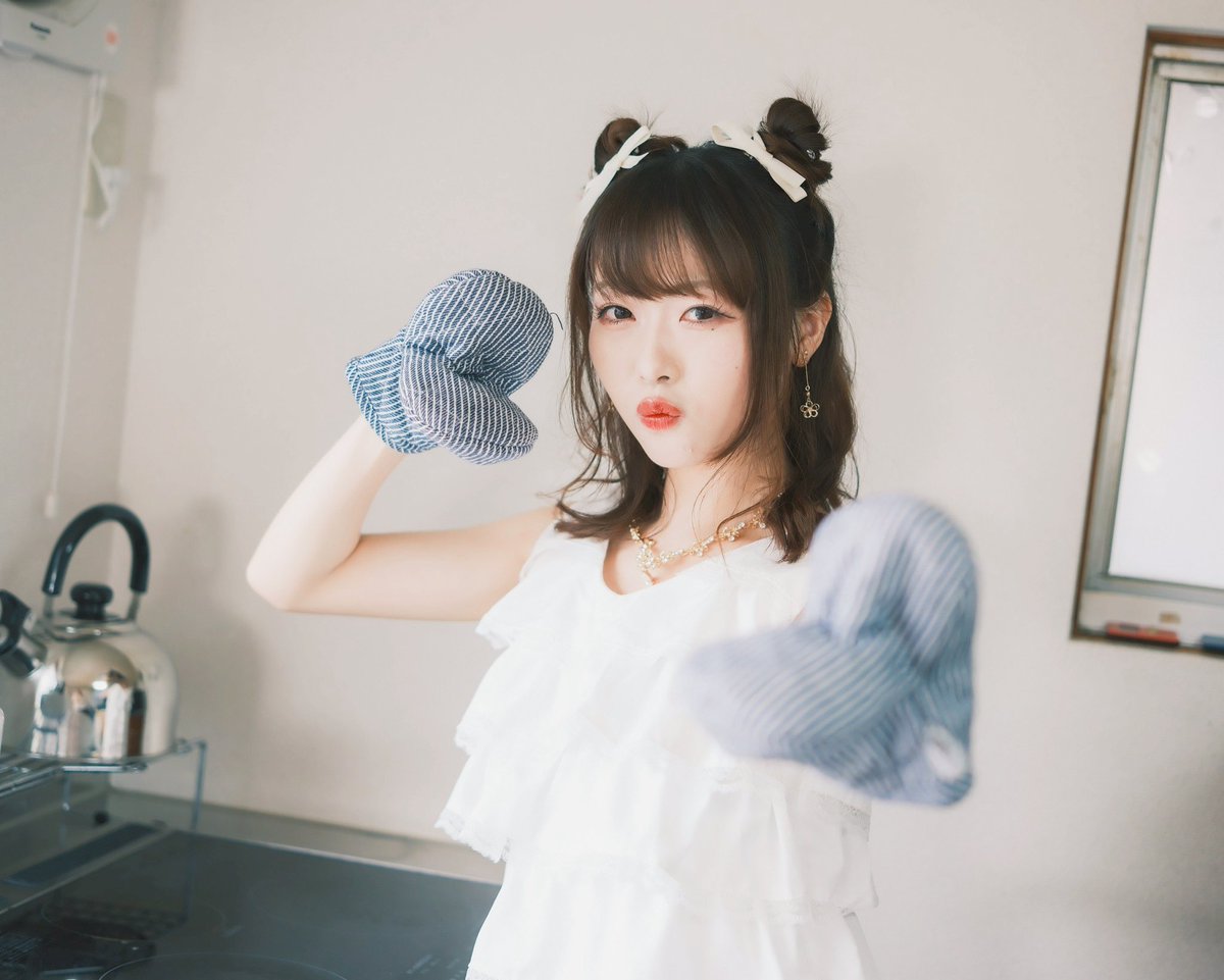 moa77idol's tweet photo. 自分ではなかなかうまくできないけど、

最近はお団子ヘアーがお気に入り☺️

・
・
・
 #香川ポートレート  #香川モデル https://t.co/Rca36UASbJ