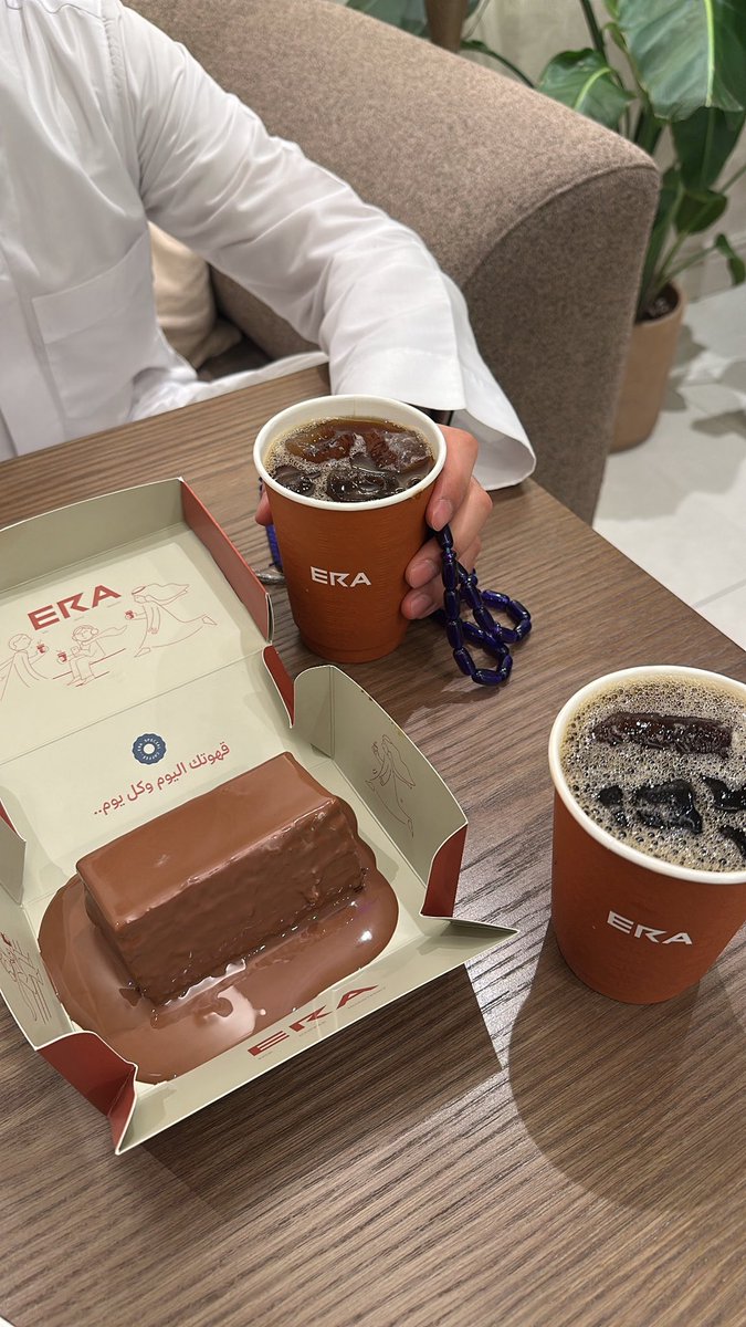 AR110012's tweet photo. @eracoffee2 قهوه إرا اليوم وكل يوم حرفيا ✌🏻🤍🤍 https://t.co/qAhfE5E7jA