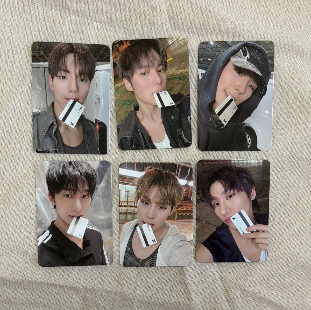 honeymanboyeo's tweet image. 주헌 생일 기념 #RT이벤트 
(상단 메인 게시글 RT하셔야 해요🙂)

주차권 공방포카 멤버별 6명(피드 확인 후 최애로 선정 예정) + NTR 공방 역조공 백2가지 1명
총 7분께 드립니다

*반택 가능하신 분 (반택비 제가 부담)
*당첨자 발표 10/21
*비계x, 타돌 겸돌x