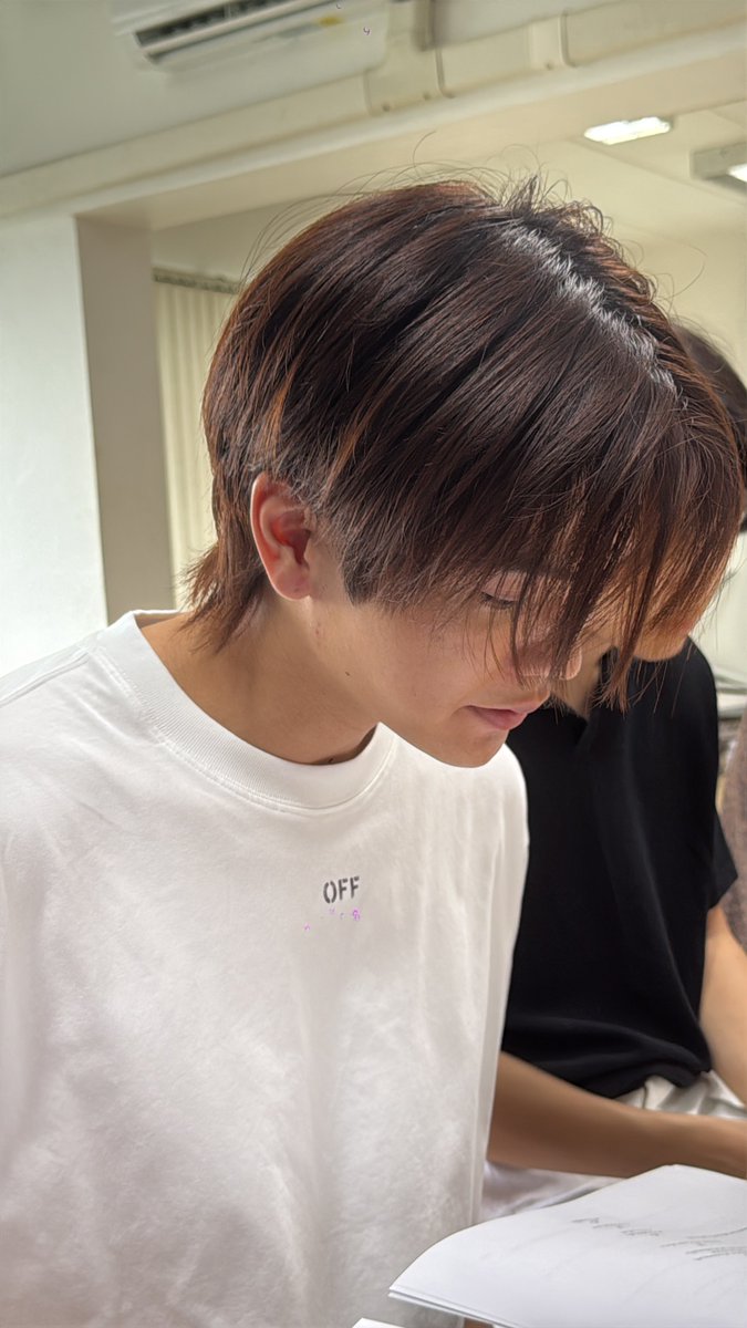 aloneww's tweet image. 📖📖📖 #MyRomanceScammer