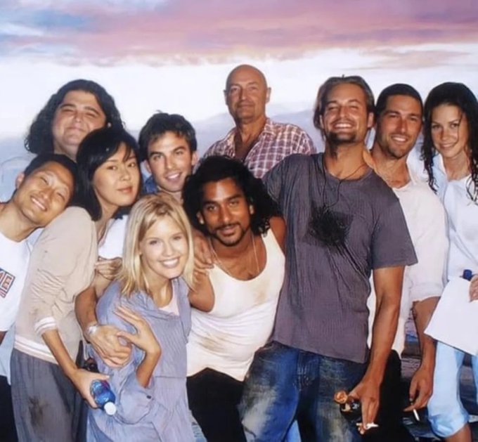 لعنة الجزيرة تعود للواجهة هل يجتمع نجوم مسلسل مجددًا بعد 21 عامًا من الضياع؟ 