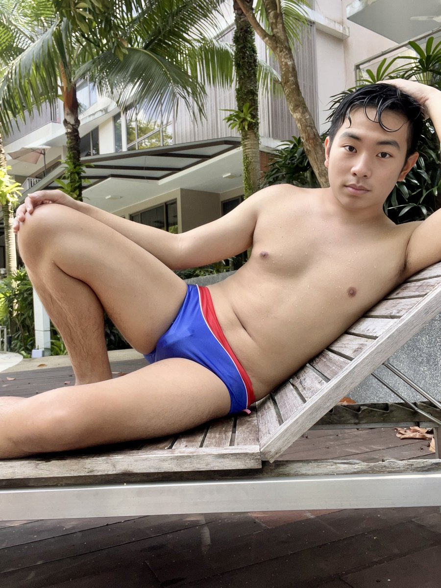 j_harven's tweet photo. With just a couple days to Locktober, what’s important is remembering that:
- My discomfort is integral to my experience. 
- My display is integral to my submission.

#LockedInSpeedos #chastity #teamlocked #aussiebums https://t.co/jsE5vsK3tV