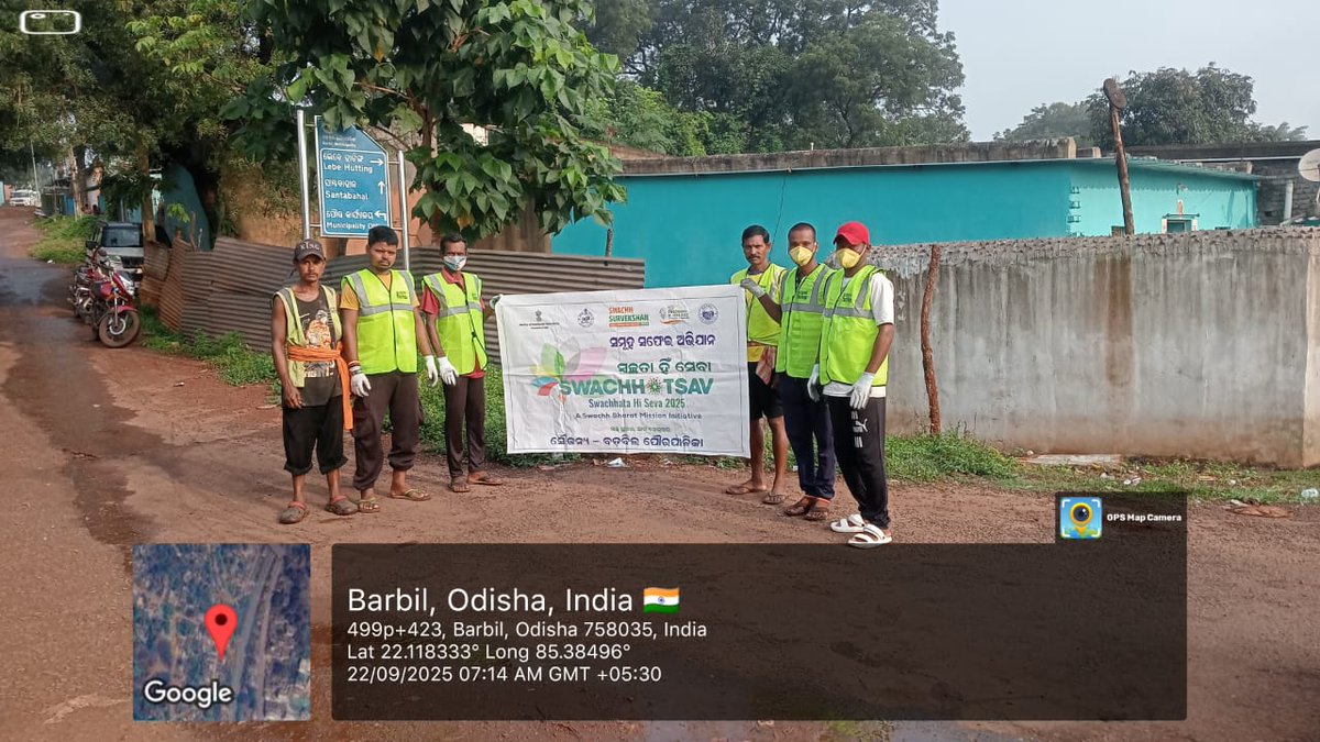 CTU cleaning at maharana sahi ward no-08 #SHS2025 #SwachhataHiSeva2025 #Swachhotsav <a href="/SwachhBharatGov/">Swachh Bharat Urban</a>, @SwachhBharat, <a href="/MoHUA_India/">Ministry of Housing and Urban Affairs</a>, <a href="/MoJSDDWS/">Department of Drinking Water & Sanitation (#DDWS)</a>
