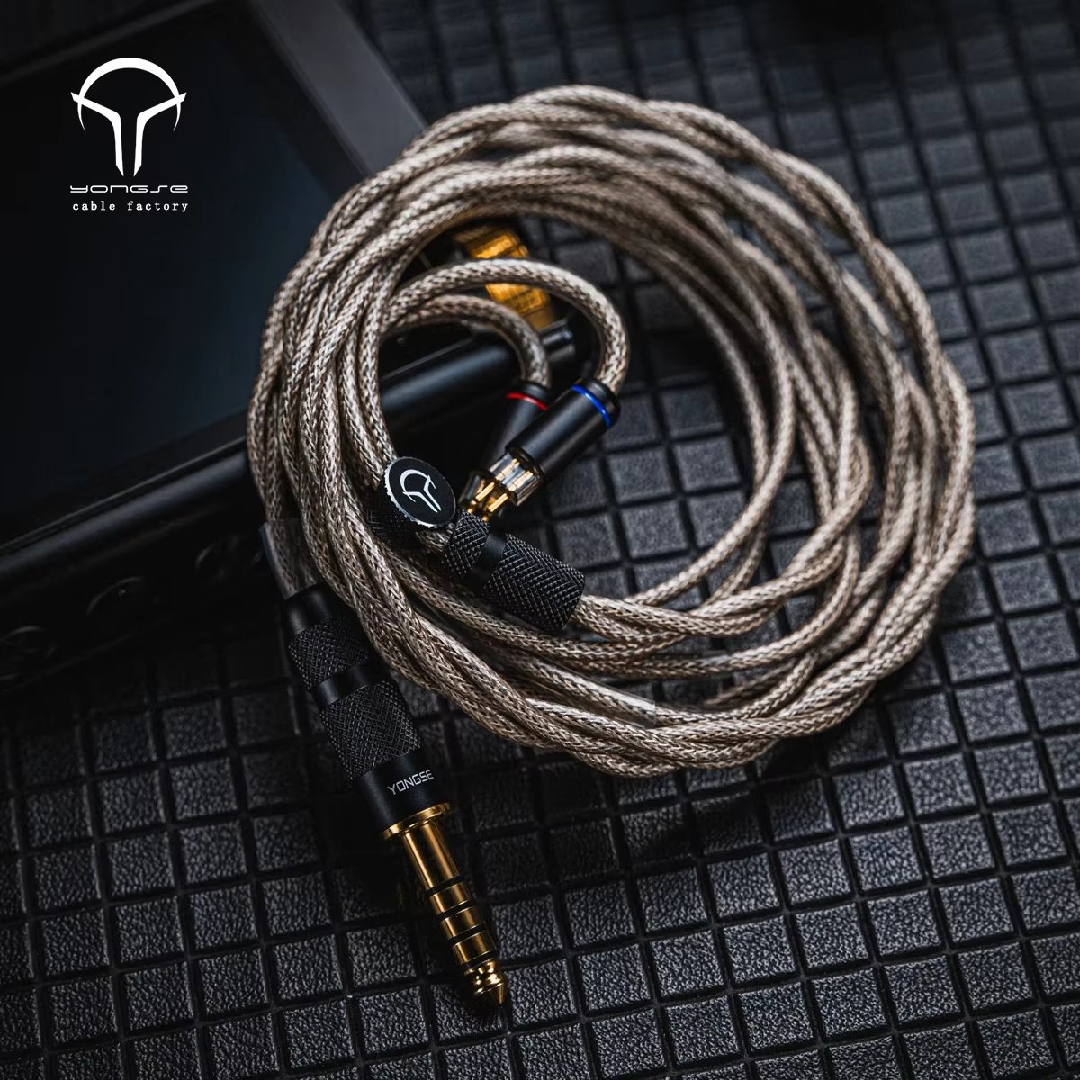 AKHiFi_Audio's tweet image. 🎧✨【Yongse GreyBunny 】✨🎧

🔥単結晶銅+銀メッキ複合構造！
🔥グラフェン絶縁層で高音質を実現！

#Yongse #GreyBunny #イヤホンケーブル
ko.aliexpress.com/item/100500883…