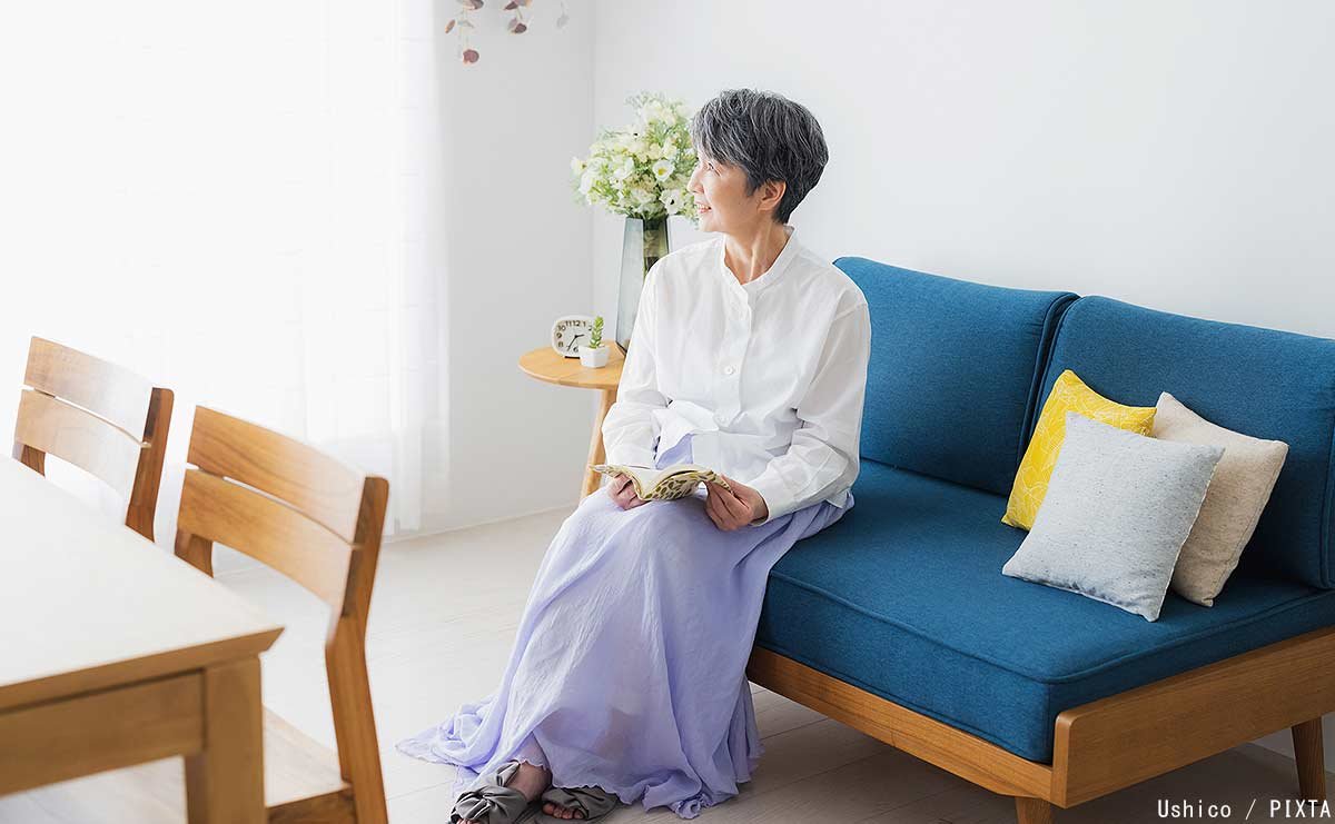 PHP_shuchi's tweet image. 年齢とともに増える不安や苛立ちに、どう折り合いをつけるか。#加藤ゑみ子 さんは「愚痴をやめる」「ご機嫌な振る舞い」「責任の範囲を決める」といったヒントを示します。
▼
60歳からのストレス対策　愚痴をやめて毎日を軽やかに生きる
shuchi.php.co.jp/article/12928