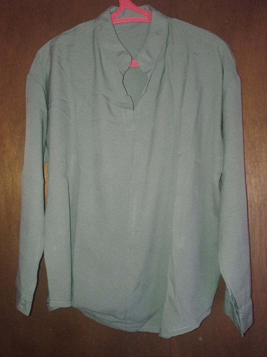 mitpm_'s tweet photo. kode barang: 4N
blouse hijau sage, harga 35k https://t.co/WWF3YsjMRd