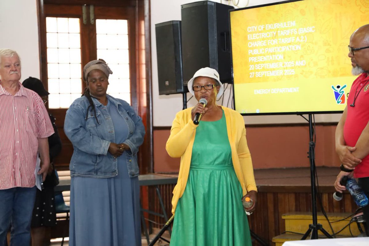 Sanibonani bahlali base Ekurhuleni.
This past weekend, we were at Boksburg Civic Hall for public consultations, alongside Acting City Manager Dr Tsholofelo Koopedi and other colleagues. We engaged directly with the community and listened to the challenges our people are facing.