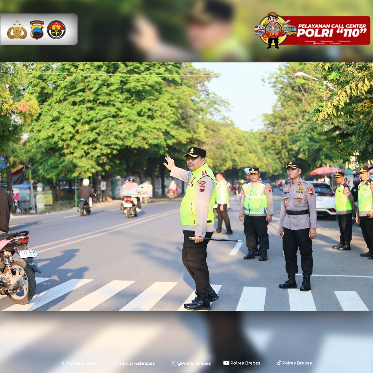 Kapolres Brebes Cek AG Pagi, Bentuk Dukungan dan Pengawasan Anggota di Lapangan

@divisihumaspolri
@humas_poldajateng

#polresbrebes
#polresbrebesapik
#bhabinkamtibmas
#humaspolri
#polriuntukindonesia
#polrihadir
#polisiindonesia
#PolriPresisi
#brebeshariini