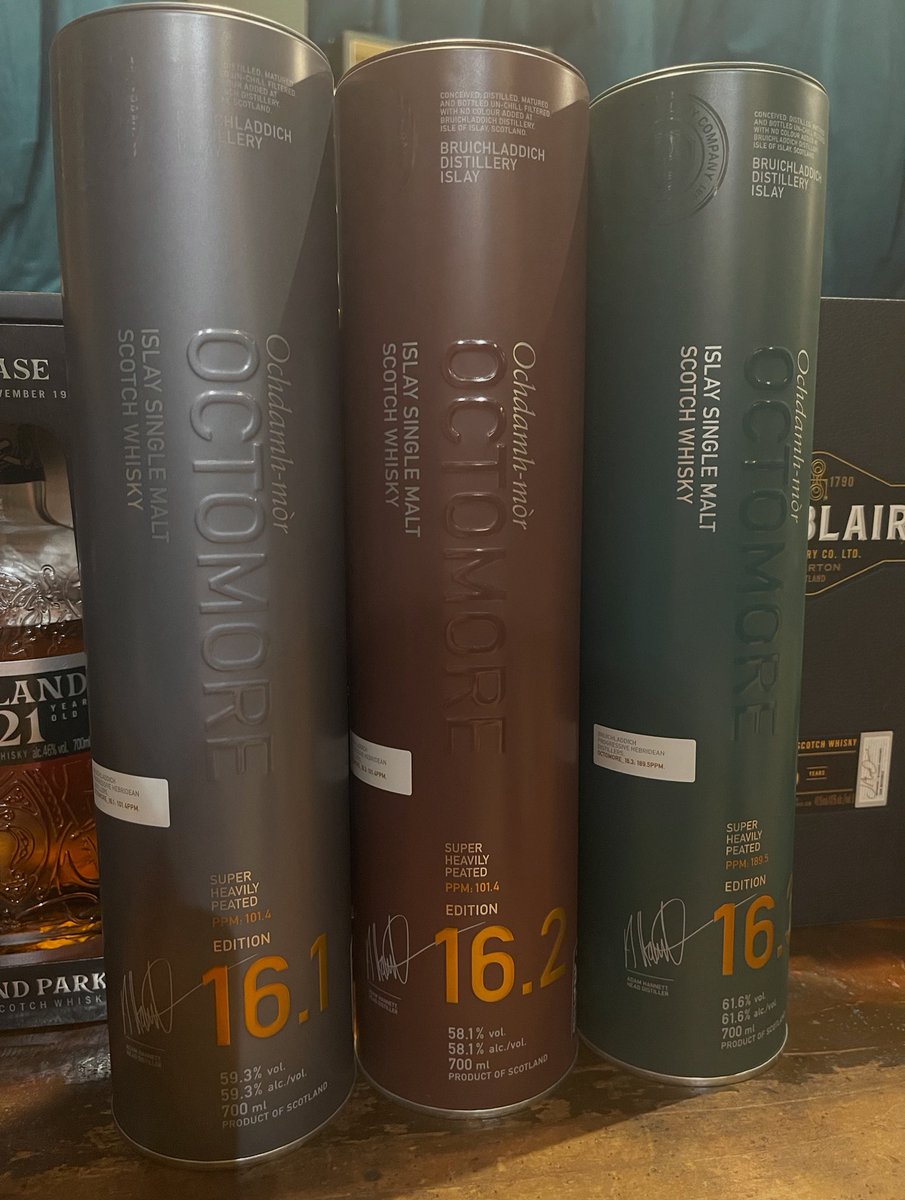 オクトモア16シリーズ！！！

今年のオクトモア！！！

皆様ぜひテイスティングしてみてください！！！

3種とも美味しいです