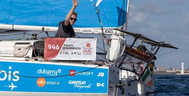 #MiniTransat 1ère nuit un peu difficile pour Mark qui évolue actuellement en milieu de peloton (46è place au général/26è en série). Mais la route est encore longue 😉 ! Belle mer et bon vent ! #EXID-CD #LORIENT #Ireland #bretagne #intercelticBusinessForum #Bpn #gican #AFBE