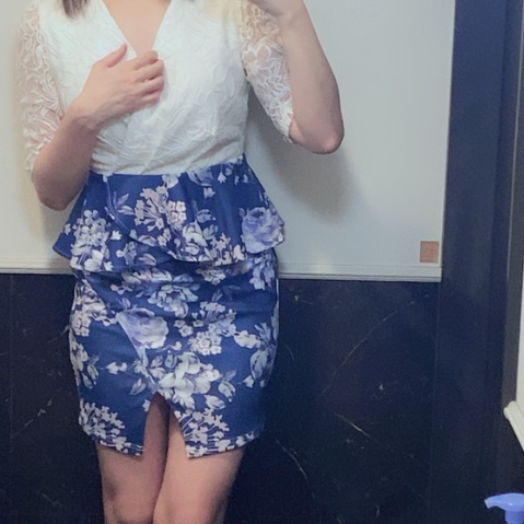 今日から本格的に復活して金曜まで出勤です❣️たくさん攻めたり搾り取れてない分いっぱい遊んでくださると嬉しいです
珍しいドレスで待ってるねー🔞