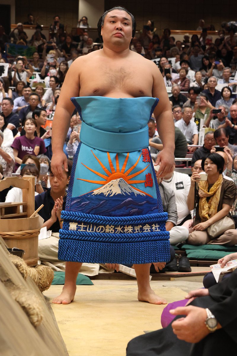 九日目の様子＞ 幕内土俵入り 玉鷲 霧島 #sumo #相撲 #九月場所 #秋場所