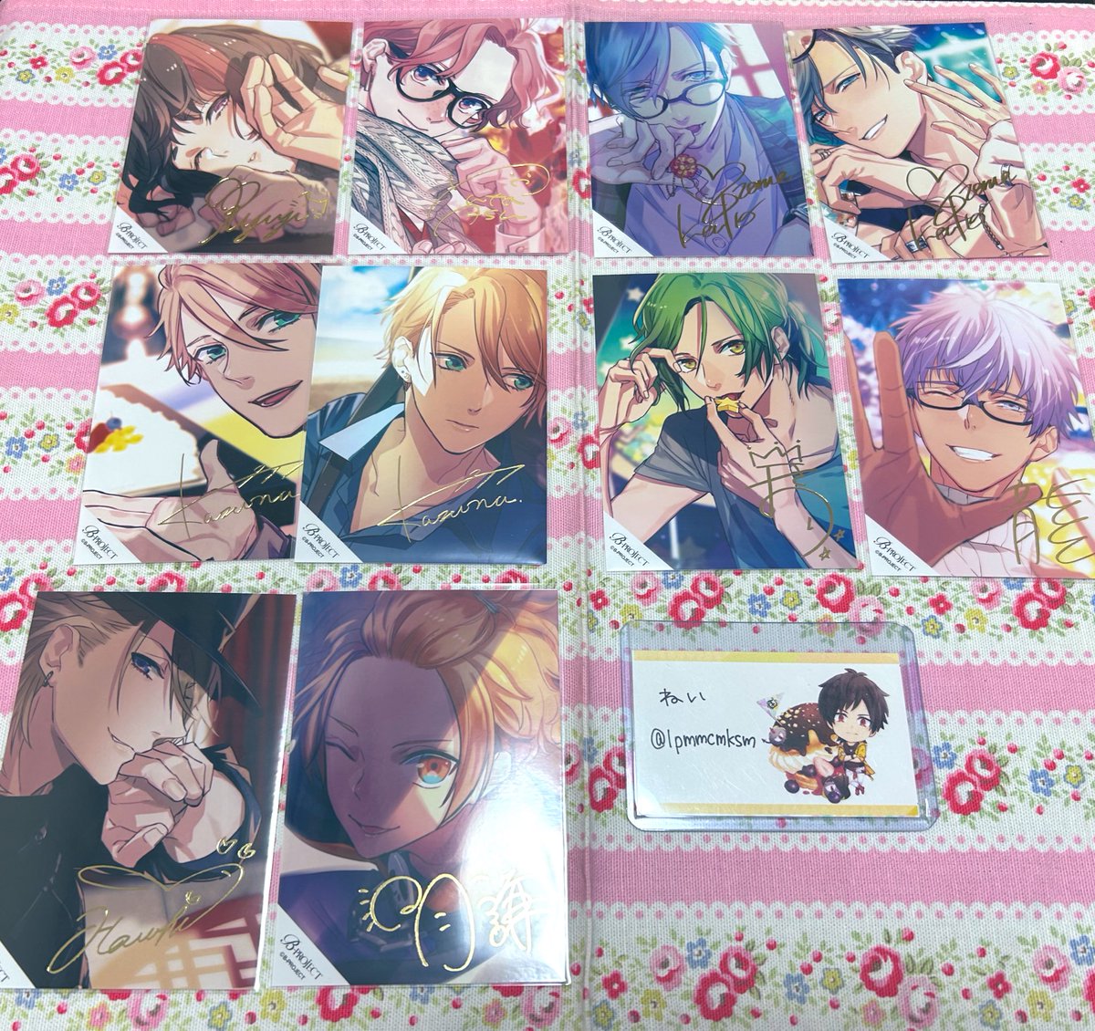 lpmmcmksm's tweet photo. 【交換】B-PROJECT Bプロ 10周年 Memory 10Frame チェキ 箔押し サイン

譲→
是国 阿修 愛染 増長 王茶利 野目 遙日 不動

求→
金城 2枚目参照

郵送または大阪市内手渡し応相談。よろしくお願いいたします。 https://t.co/YgseI9iD96