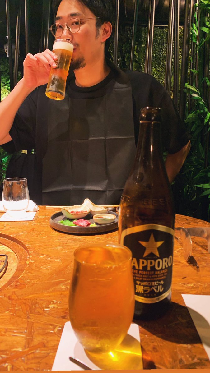 noranekodaizawa's tweet image. Love ⭐️ Beer ? Mr.Naotaka
HIS CORD NAME IS “ BEER MASTER “

#サッポロ黒ラベル
#LoveBeer ? 2025
#白ピリ

PBK⁇【PERFECT BEER KITCHEN ⁇】
tabelog.com/tokyo/A1319/A1…

🙂‍↔️