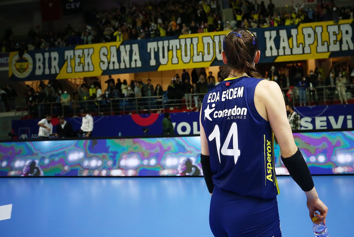 #günaydın Sağlıklı bir hafta diliyoruz. #bizfenerbahçeyiz #yaşafenerbahçe #heryerdeseninle #fenerbahçeaşktır #çünküfenerbahçeliyiz #fenerbahçeyıkılmaz #delicesev #sarılacivert #fenerbahçe #türkiye #malatya #pazartesi 💛💛💙💙