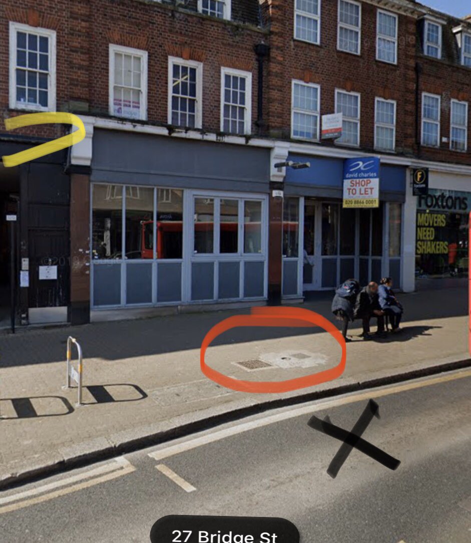 CI5BDC's tweet image. 47 years ago today Ep Man Without A Past  - Then and Now - #fordcapri circled area old phone boxes- on location Bridge St #pinner Friday 22nd September 1978 #theprofessionals