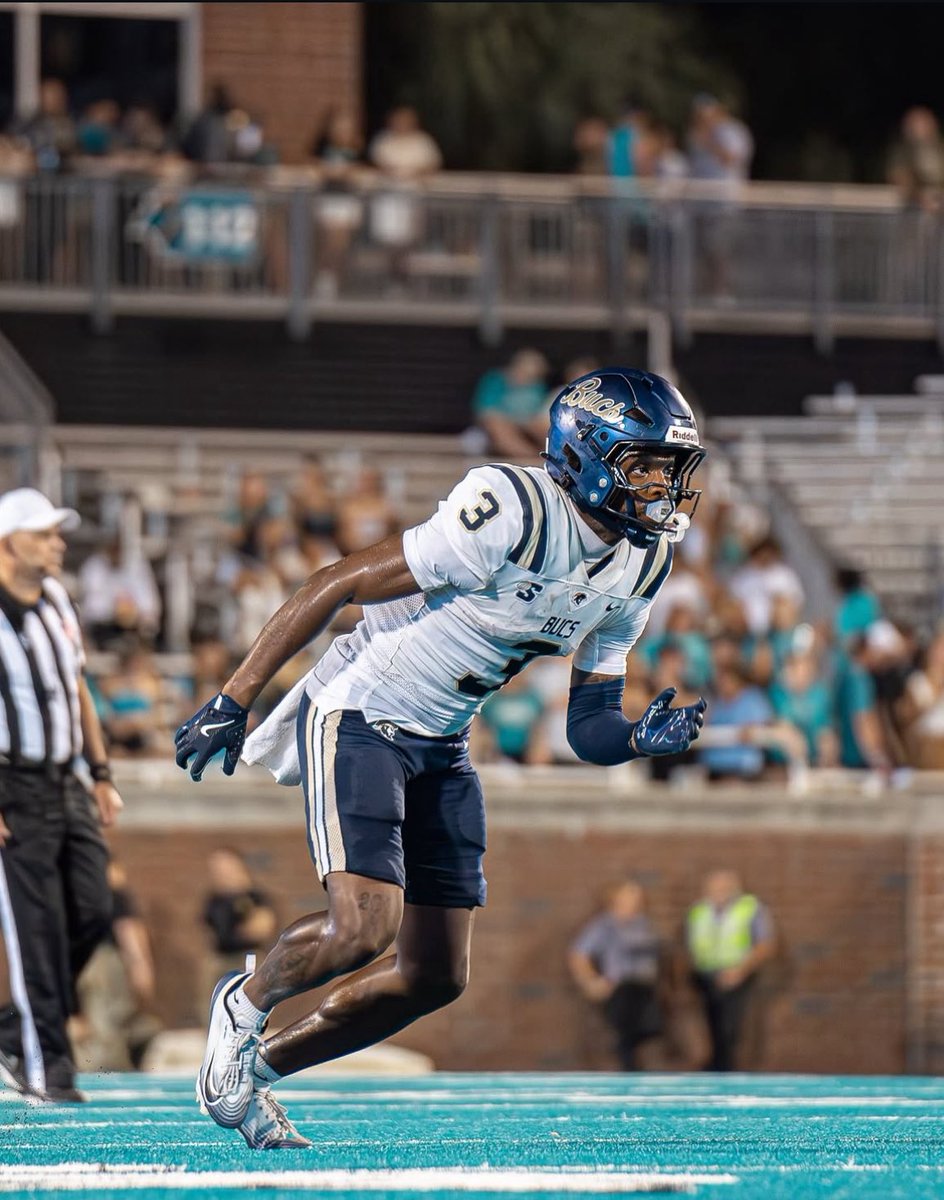 Charleston Southern This Weekend! <a href="/GabeGiardina/">Gabe Giardina</a> <a href="/Coach_MDuncan/">𝗠𝗮𝘂𝗿𝗶𝗰𝗲 𝗗𝘂𝗻𝗰𝗮𝗻</a> <a href="/Coach_Medwards1/">Mike Edwards</a> <a href="/CoachBryanLamar/">Bryan Lamar</a> <a href="/nickgrosso_1/">Coach Grosso</a> #GoBucs🏴‍☠️