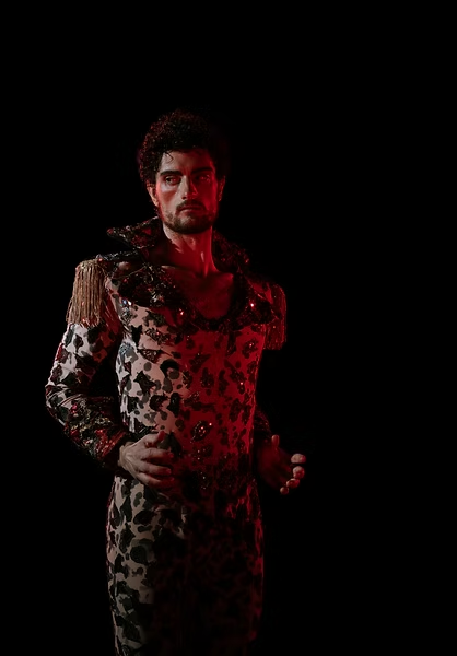 Donald Hutera tweet media