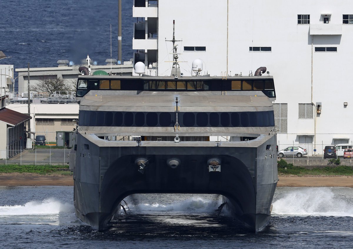 naowata2011's tweet photo. UW2🚢
USNS Guam T-HST-1⚓️
#USNS
#Guam 
#THST1
#突然正面系貼ってみる https://t.co/RDwoxbIY2E