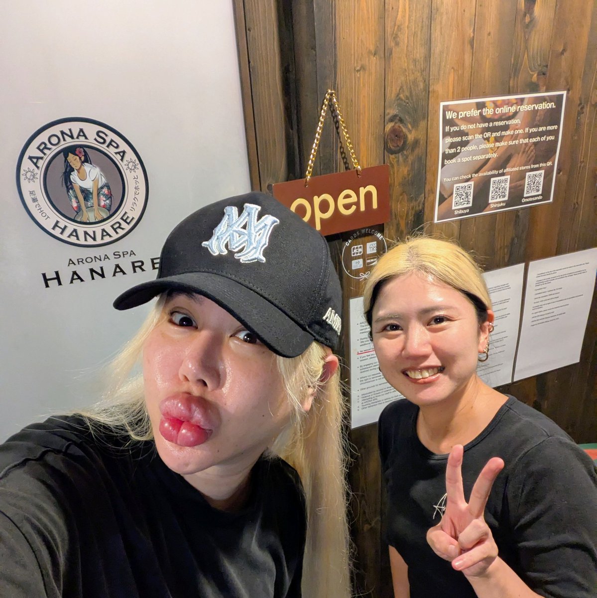 先程なんと昨年の12月ぶりにアレン様を担当させて頂きました♡
ご多忙の中本当にありがとうございました！
またいつでもお越しくださいませ🧎
※写真で目を閉じるォ婆をお許しください。
東京都新宿区歌舞伎町２丁目３８−３ K ビル 4階 stella
#新宿
#アレン様
#腸もみ
<a href="/Allen_Japan_No1/">🌹✨⚜️アレン様⚜️✨🌹</a> 

#プロレス