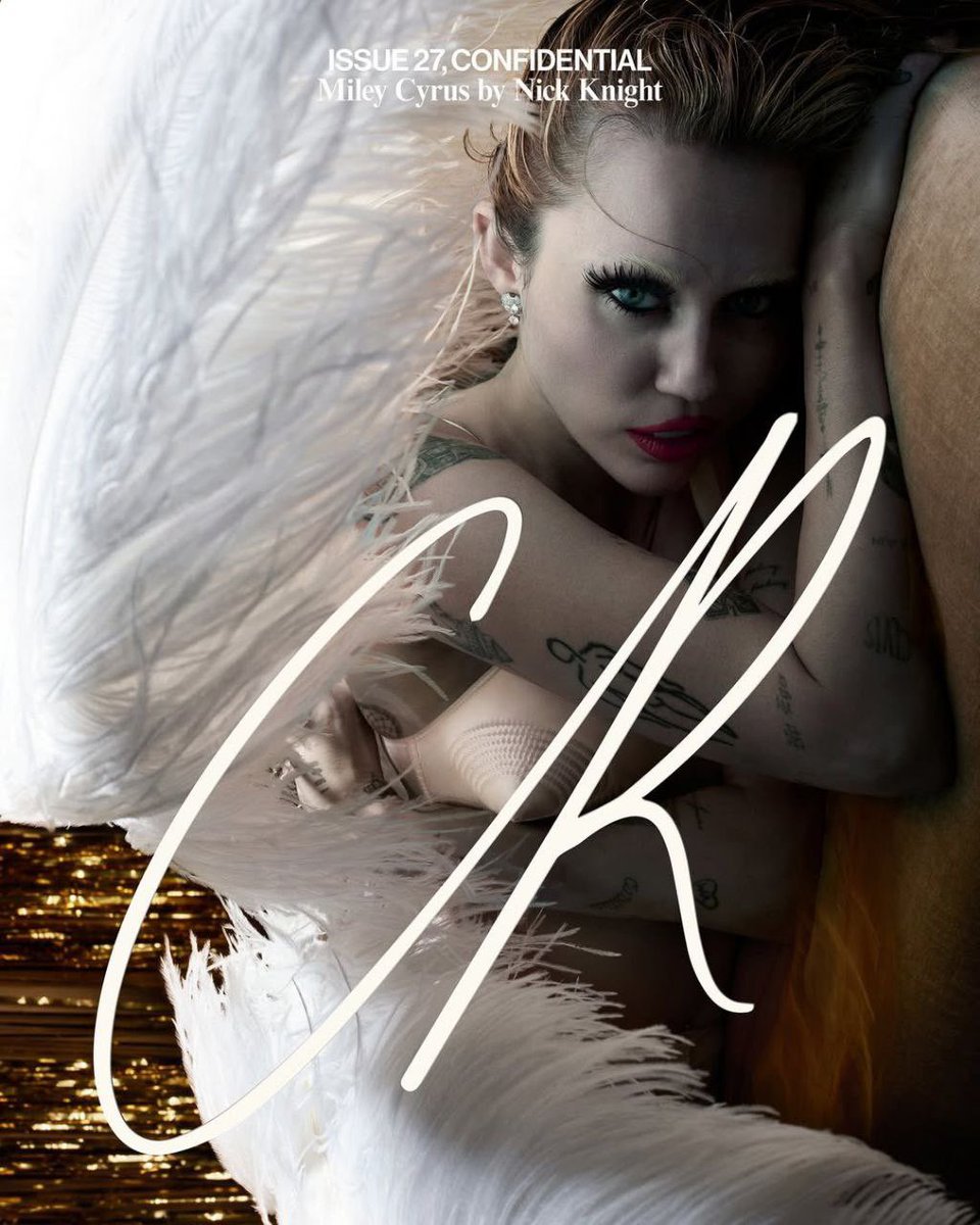 fweakymo2's tweet image. Miley Cyrus                                Miley Cyrus
In 2010                                        In 2025