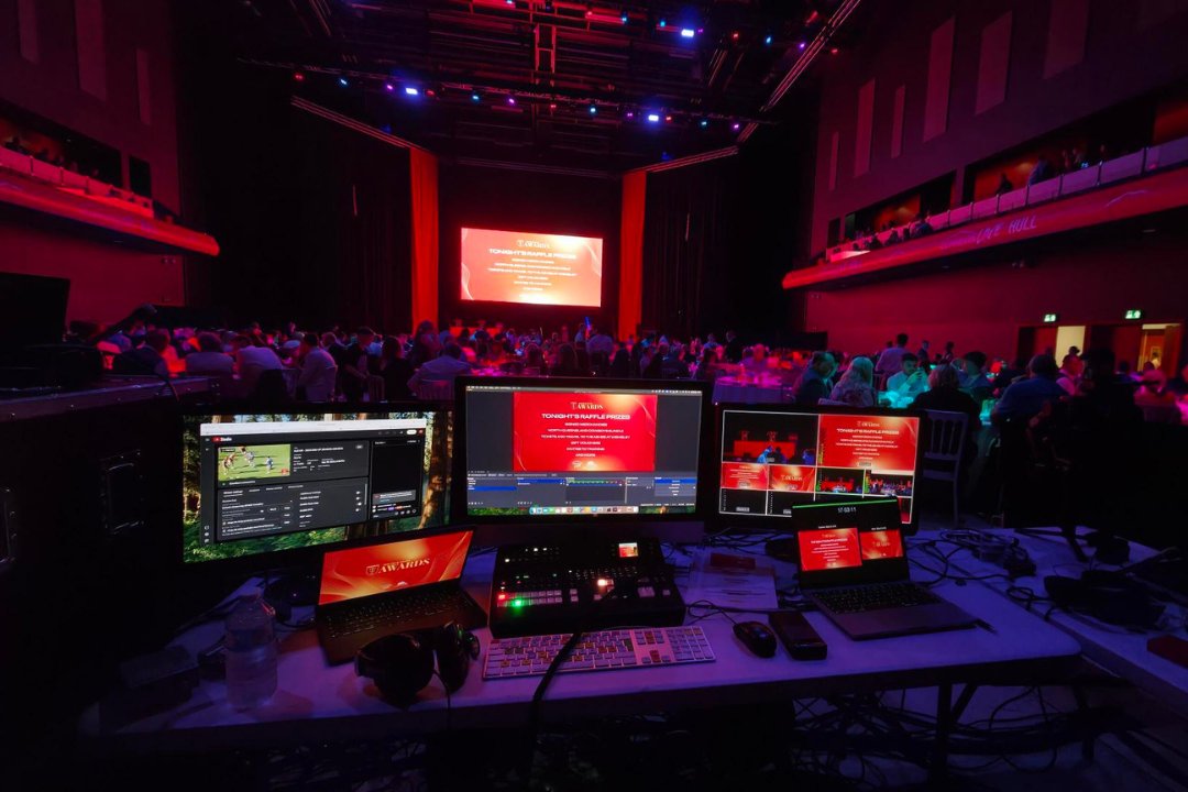 Eon Visual Media tweet media