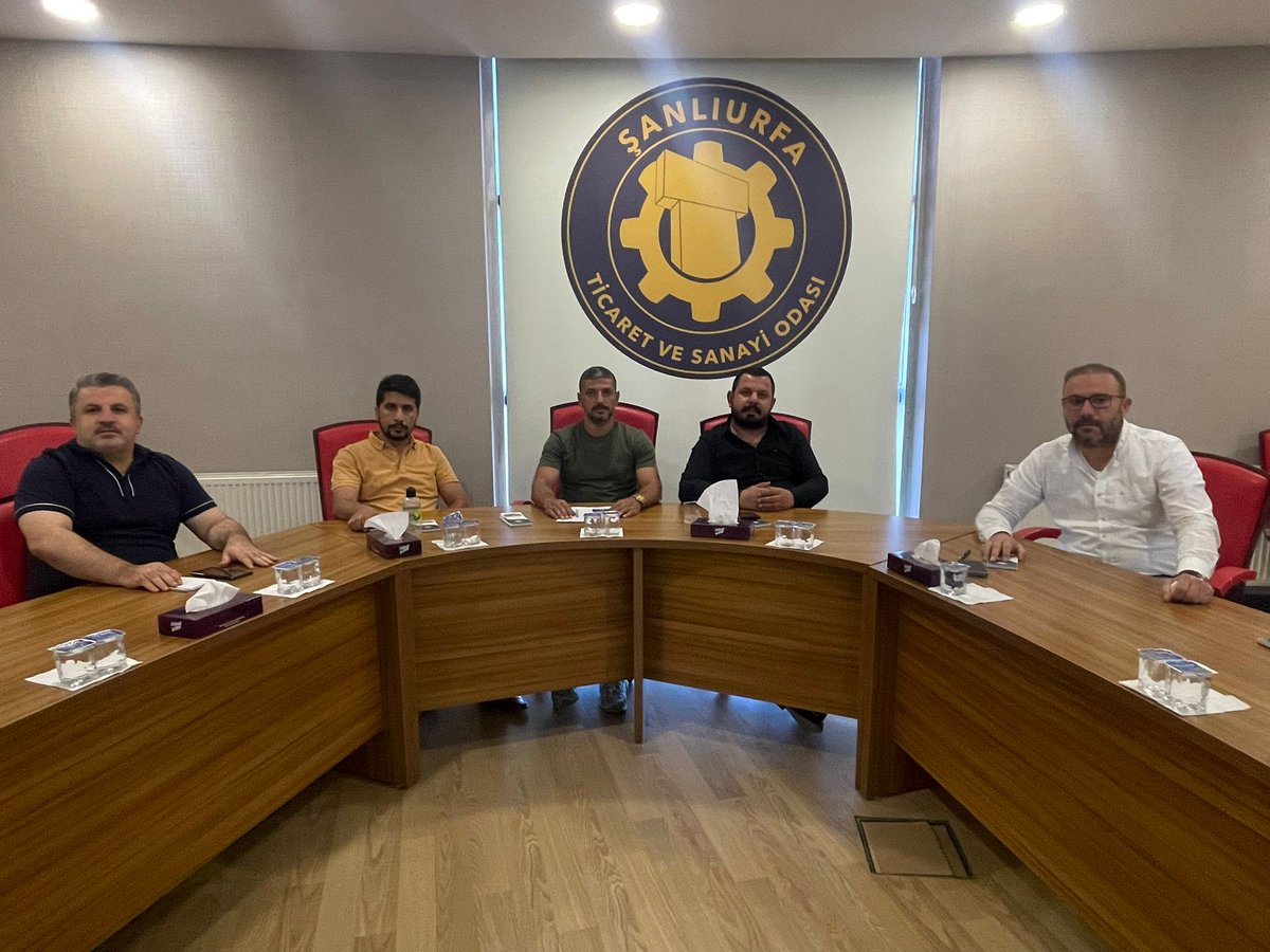 komiteleri's tweet photo. 27. Meslek Komitesi (Zirai İlaç Sektörü) Eylül ayı olağan toplantısı, Meclis ve Komite üyelerimizin katılımıyla gerçekleştirildi. Toplantıda; sektörel sorunlar ve çözüm önerileri görüşüldü. https://t.co/WNXyBfDCqQ