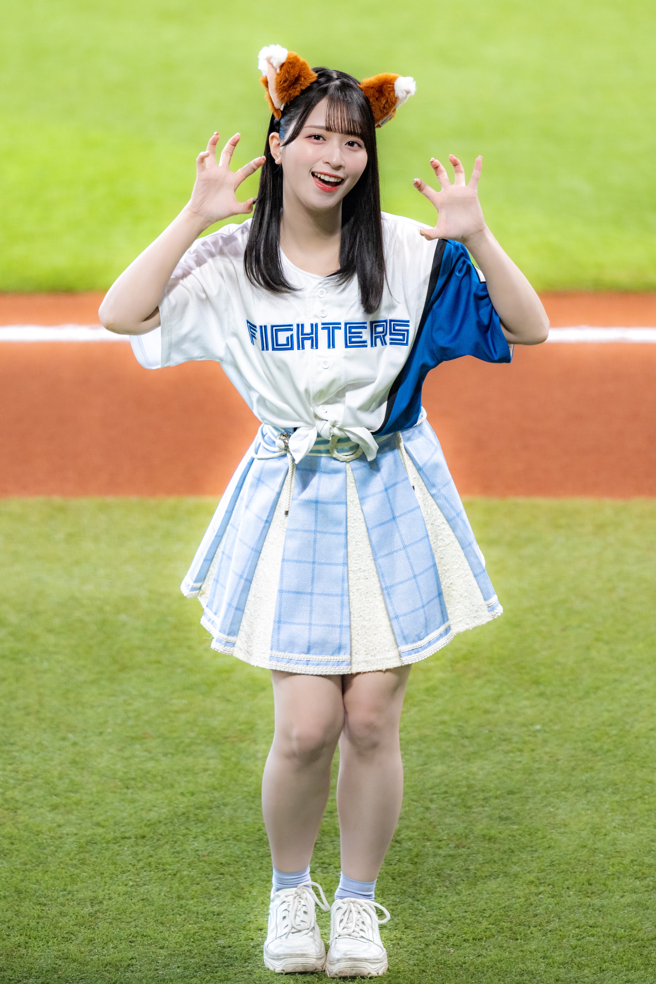 たつや 佐々木舞香 まとめ売り 佐々木舞香 うちわ まとめ売り - メルカリ
