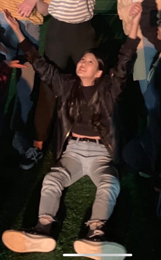 YJiyoonBrasil's tweet image. 📸 | FOFA! Fotos pré-debut da Jiyoon

cr. grkmjy

#YOONJIYOON #JIYOON #윤지윤