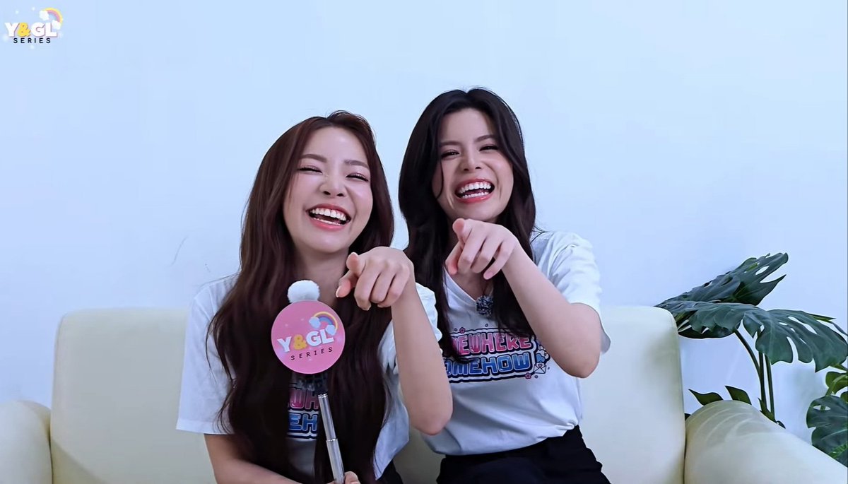 kingbaby349693's tweet photo. I love this photo
I can see their smile
for kidding&meme
it's useful for a lifetime
thanks Y&GL series
#SWSHGL #รักปากแข็ง
#fay_riezz #maywyda
#yglseries https://t.co/hFkFg4uiUg
