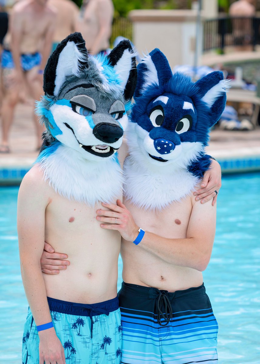 Missing the pool vibes from #Megaplex2025 

📸: <a href="/LouTheK9/">💚Lou🤎</a>