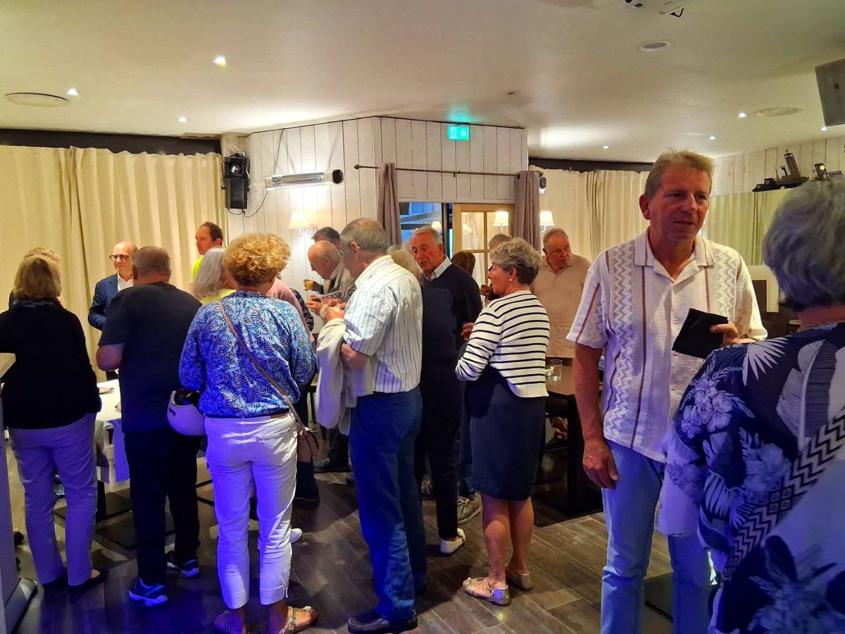 LeHavreLR's tweet image. Rentrée politique de @lesRepublicains au Havre, accueil des nouveaux militants, retour sur les journées de la droite et préparation des prochaines échéances.
@BNaous @FORESTIERJacqu1