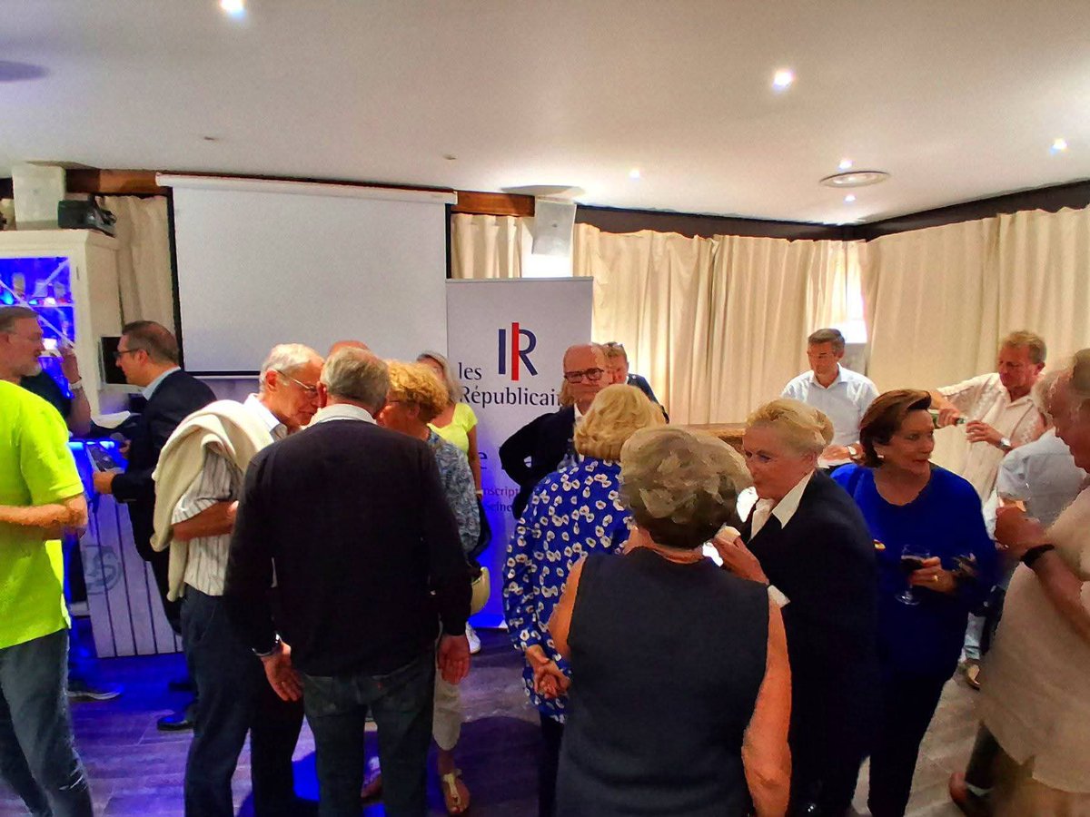 LeHavreLR's tweet image. Rentrée politique de @lesRepublicains au Havre, accueil des nouveaux militants, retour sur les journées de la droite et préparation des prochaines échéances.
@BNaous @FORESTIERJacqu1
