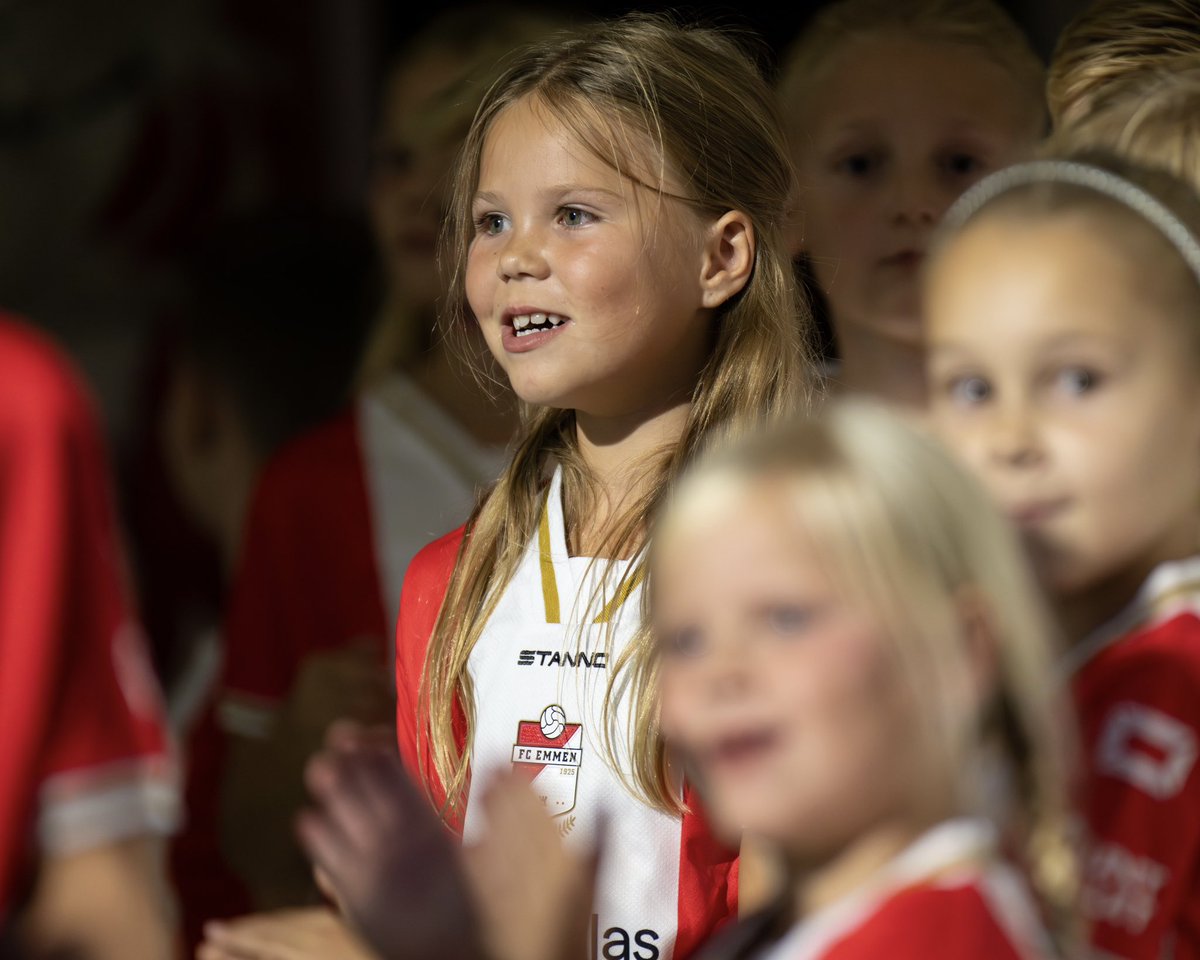 FC_Emmen's tweet photo. 🥹
 
#EMMdor #100jaarEmmen #VanOnsVeurAltied #HIERKOMIKWEG https://t.co/1nez3co02a